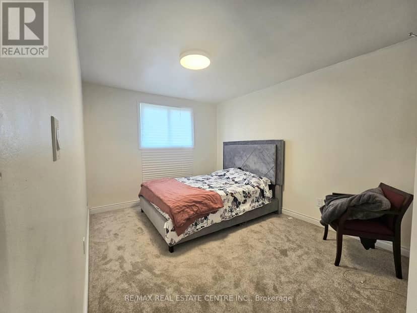 6 - 161 Berkindale Drive — photo 10 of 24