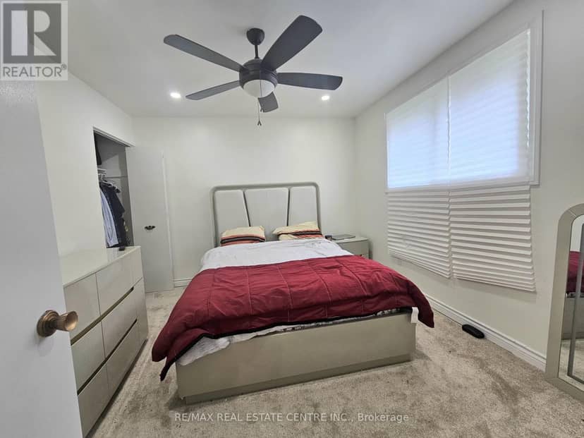 6 - 161 Berkindale Drive — photo 8 of 24