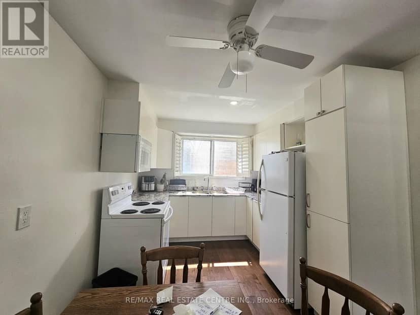 6 - 161 Berkindale Drive — photo 6 of 24