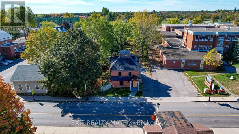 310 Prescott St Street — photo 7 of 16