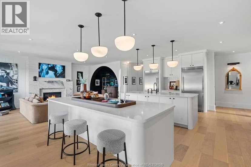 5779 Notting Hill COURT Unit# 13 — photo 3 of 15