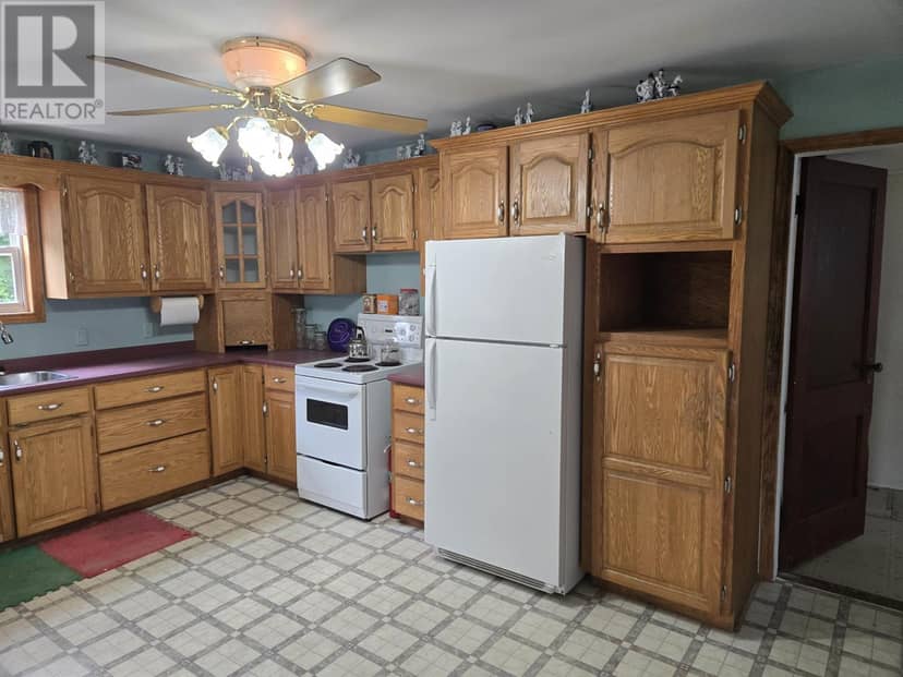 6613 Route 14, Cape Wolfe, photo 5