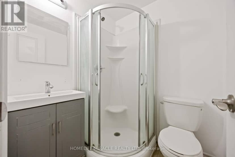 11 - 244 Penetanguishene Road — photo 19 of 35