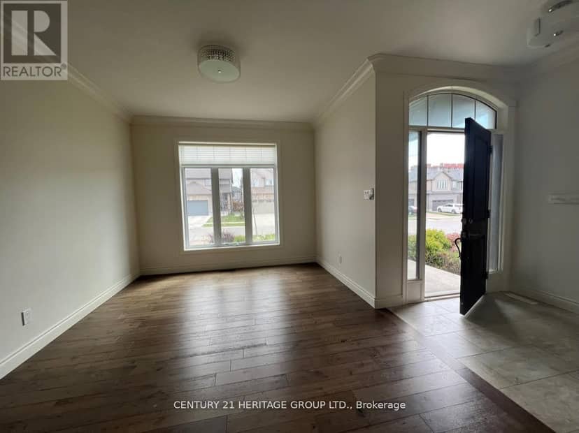 3547 Singleton Avenue — photo 2 of 28