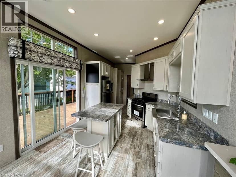 274 FRONT Road Unit# 51 — photo 7 of 17