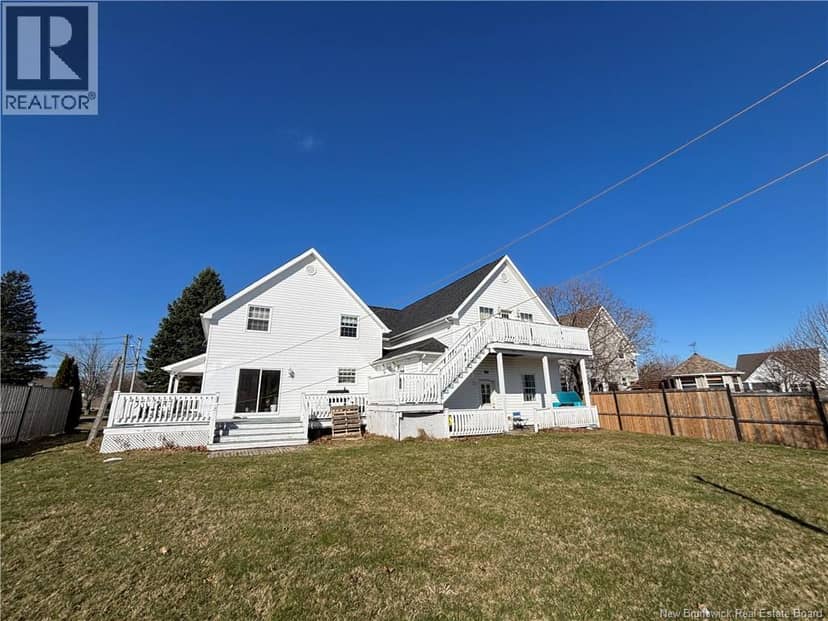 100 Tipperary Street — photo 3 of 40