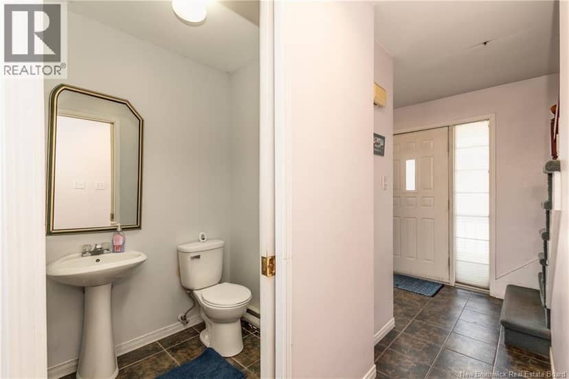 100 Tipperary Street — photo 7 of 40