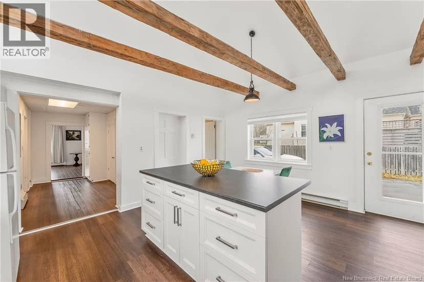 44 Queen Street — photo 26 of 40