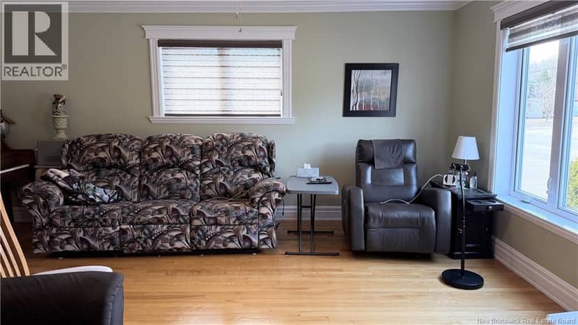 410 Tobique Street — photo 6 of 28