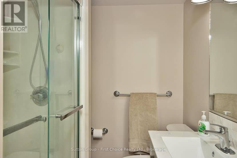 74 Cobourg Street — photo 17 of 40