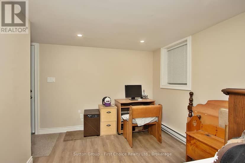 74 Cobourg Street — photo 14 of 40