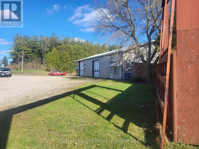 402432 Grey Road 4 — photo 24 of 30