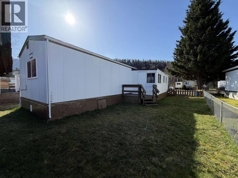 62 3889 MULLER AVENUE, Terrace, photo 2