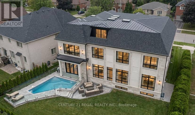 11 Montressor Drive — photo 4 of 12