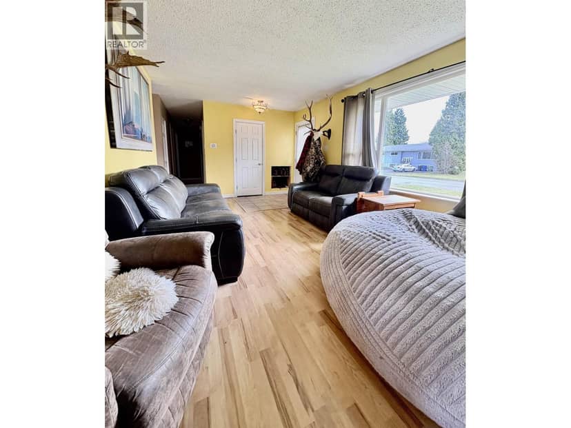 2307 EVERGREEN STREET, Terrace, photo 3