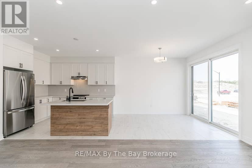 3 Rosanne Circle — photo 14 of 26