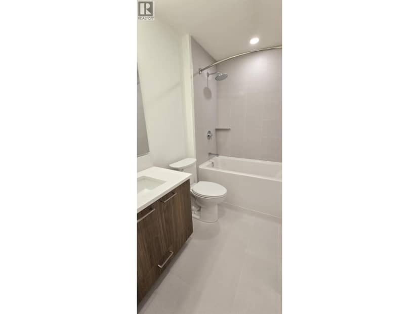 313 723 GROVER AVENUE, Coquitlam, photo 8