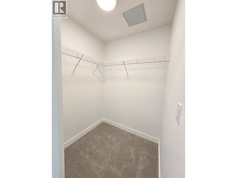 313 723 GROVER AVENUE, Coquitlam, photo 6