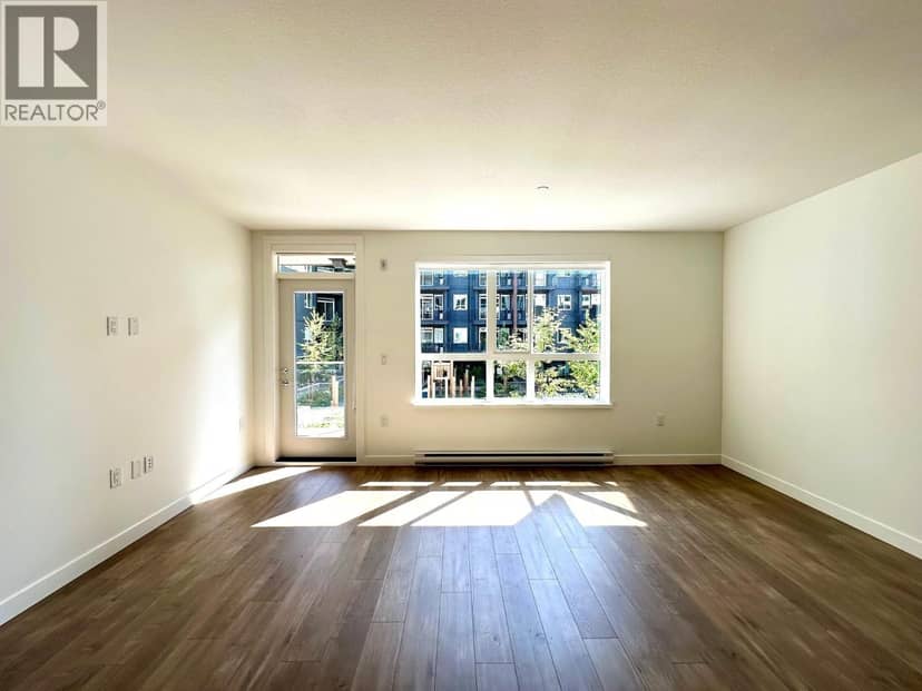 313 723 GROVER AVENUE, Coquitlam, photo 4