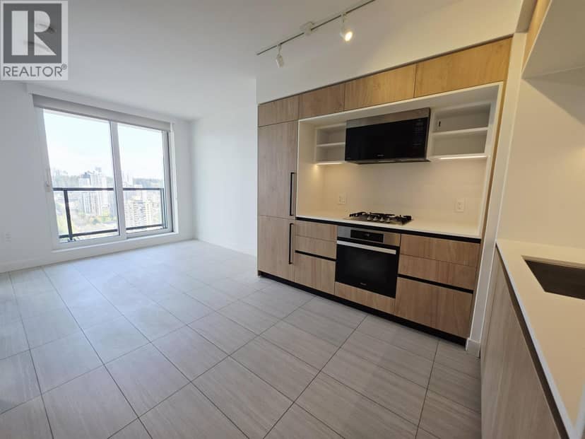 2405 5058 JOYCE STREET, Vancouver, photo 2