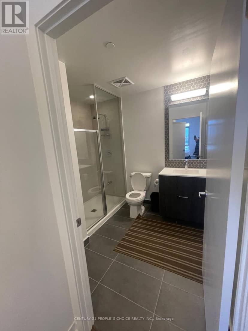 810 - 2520 Eglinton Avenue W — photo 18 of 27
