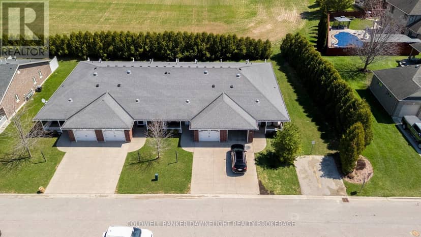 94 Redford Drive, South Huron, photo 4
