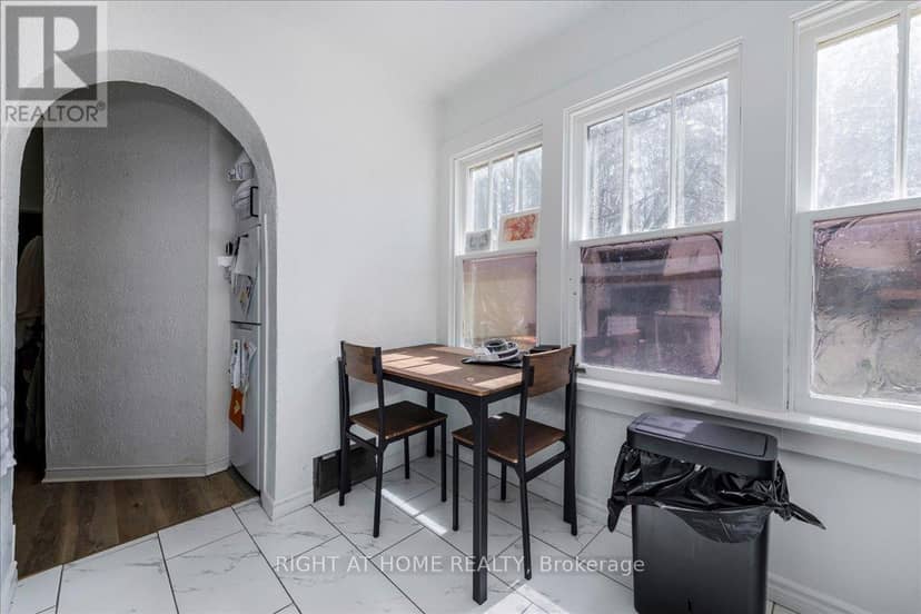29 Peel Street — photo 3 of 36