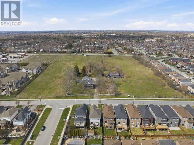 1440 Gord Vinson Avenue — photo 3 of 31