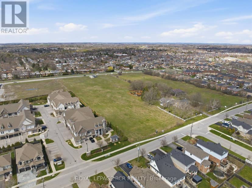 1440 Gord Vinson Avenue — photo 4 of 31