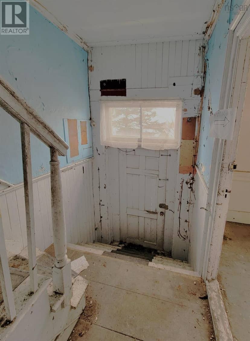 155 Pelham Street — photo 38 of 40