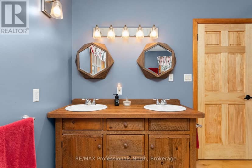 3 - 2901 Limberlost Road — photo 32 of 40