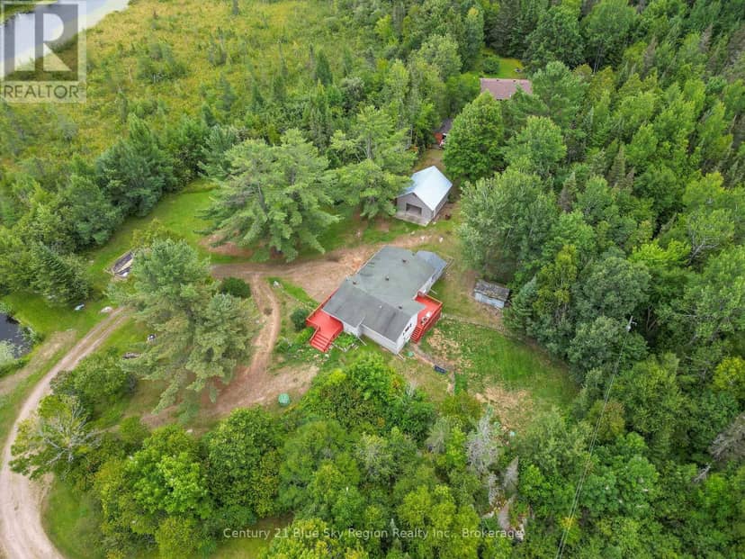 525 Maple Road — photo 16 of 40
