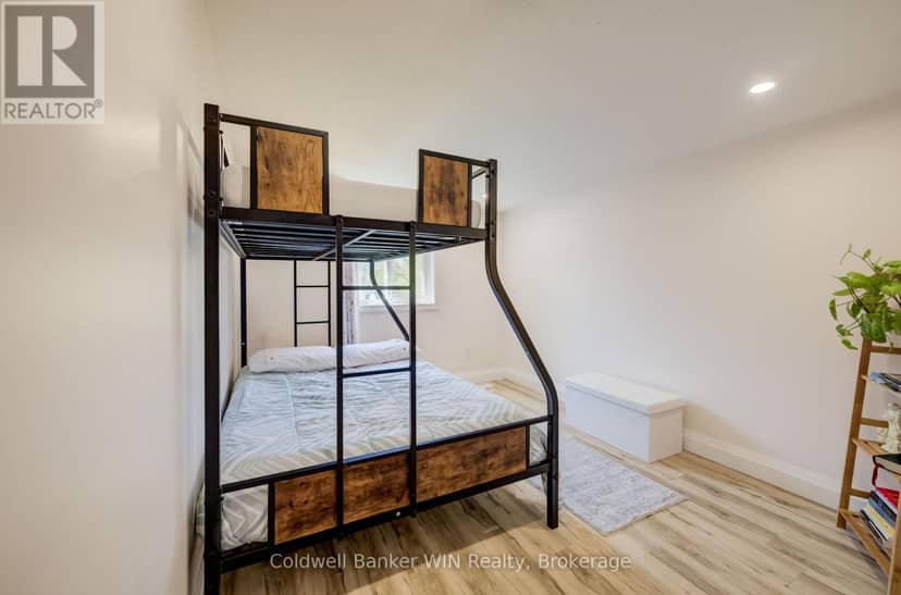 58 2nd Avenue — photo 16 of 30
