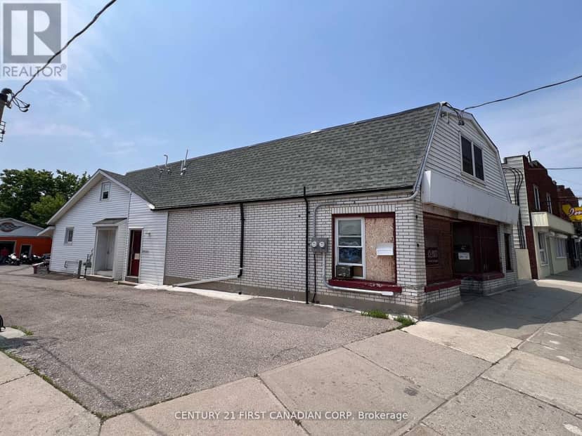 745 & 749 Hamilton Road — photo 11 of 12