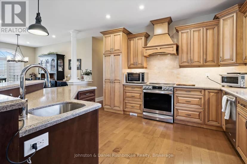 1842 Meadowview Court — photo 10 of 33