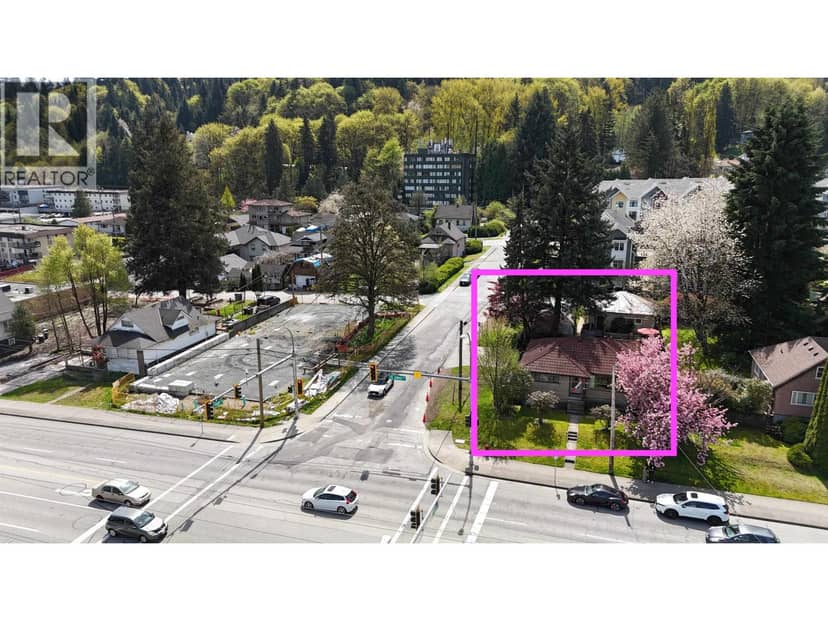 2825 ST JOHN STREET, Port Moody