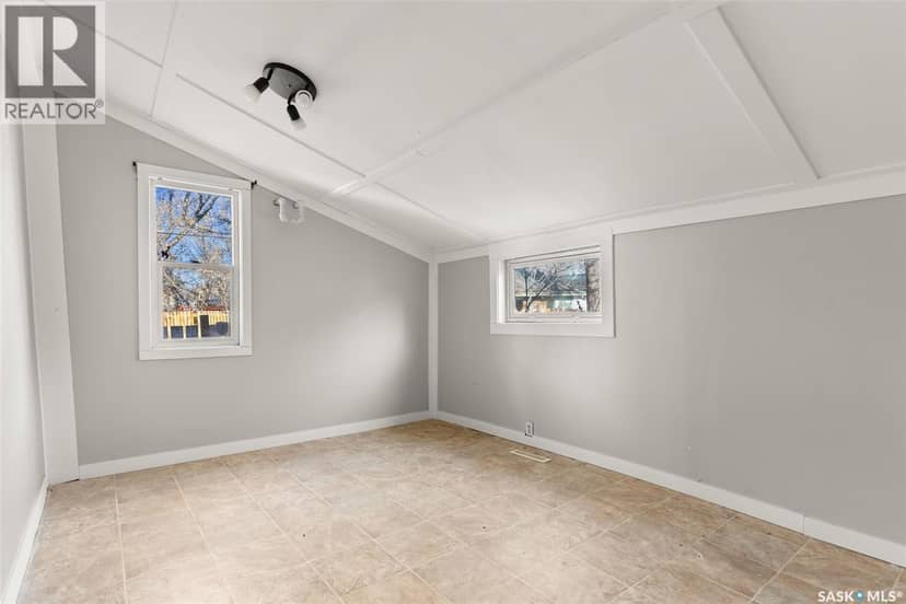 1247 King STREET — photo 10 of 27