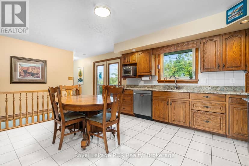 033105 Grey Road 28 Road — photo 16 of 40