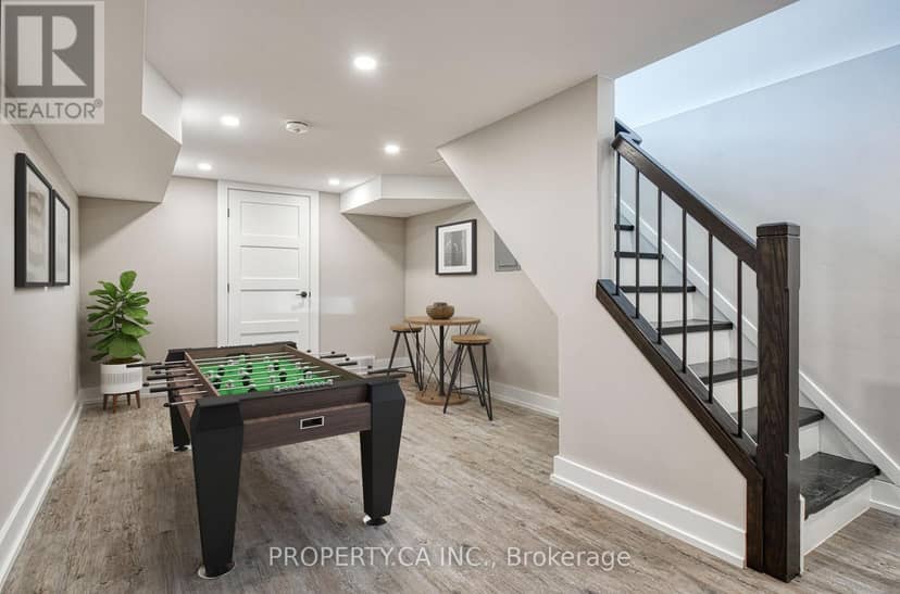 226 Clarke Street N, Woodstock, photo 4