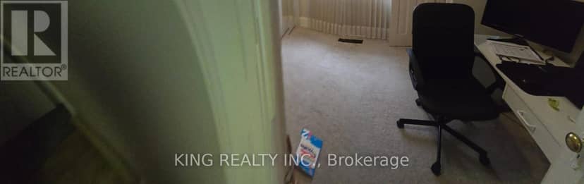 St - 348/350 Arthur Street — photo 11 of 39