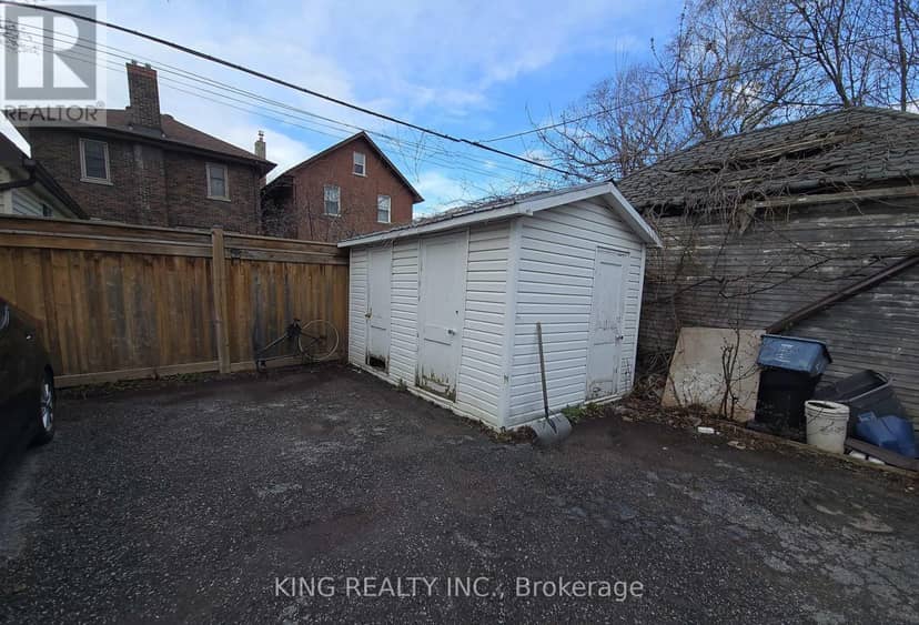 St - 348/350 Arthur Street — photo 6 of 39