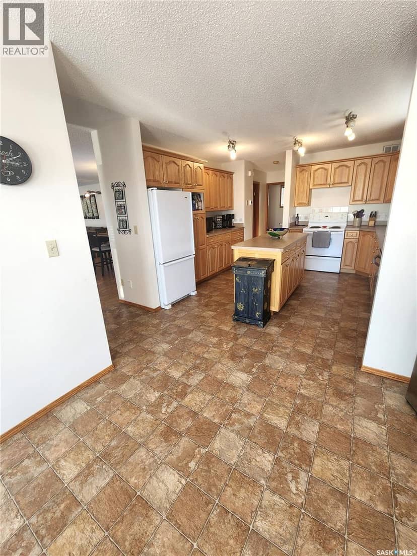 115 Carson BAY — photo 16 of 40