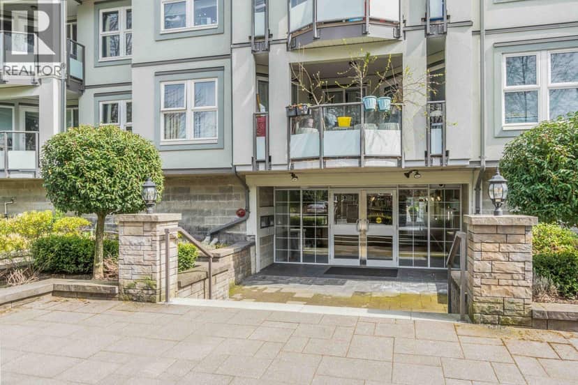 301 99 BEGIN STREET, Coquitlam, photo 2