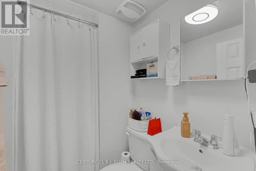 184 Borland Street E — photo 31 of 40