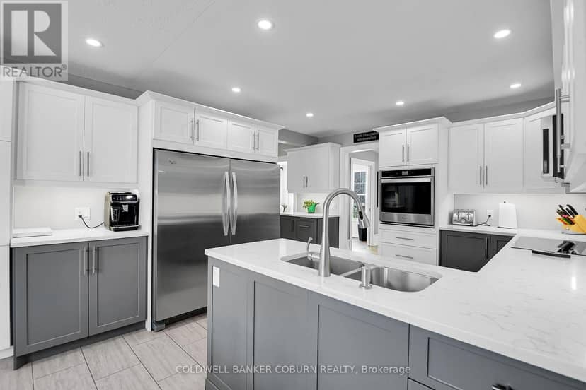 11 Kimberly Avenue — photo 22 of 40