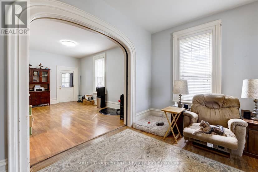 4 Clyde Street — photo 7 of 31