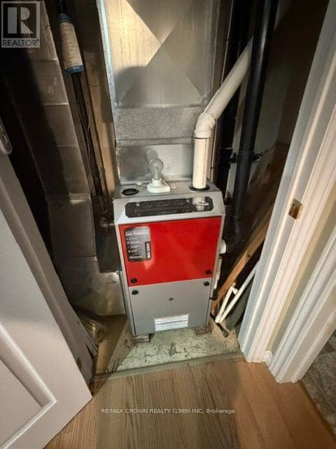 818 Prince Street — photo 17 of 33