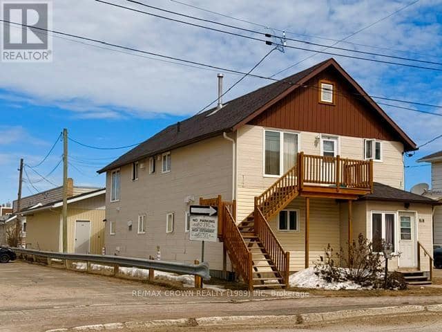 818 Prince Street — photo 2 of 33