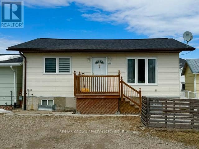 818 Prince Street — photo 4 of 33