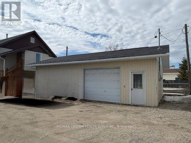 818 Prince Street — photo 6 of 33